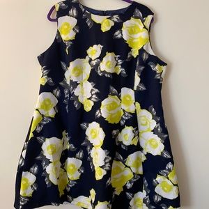 AX PARIS Curve Size US 18/UK 22